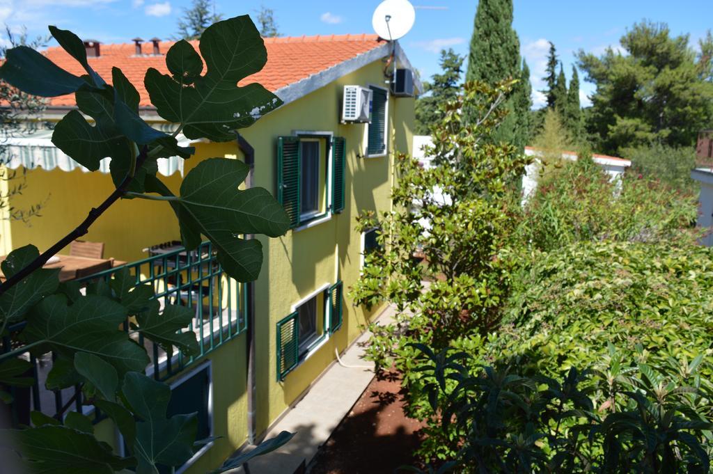 Apartments Vukovic Stari Grad  Exterior foto